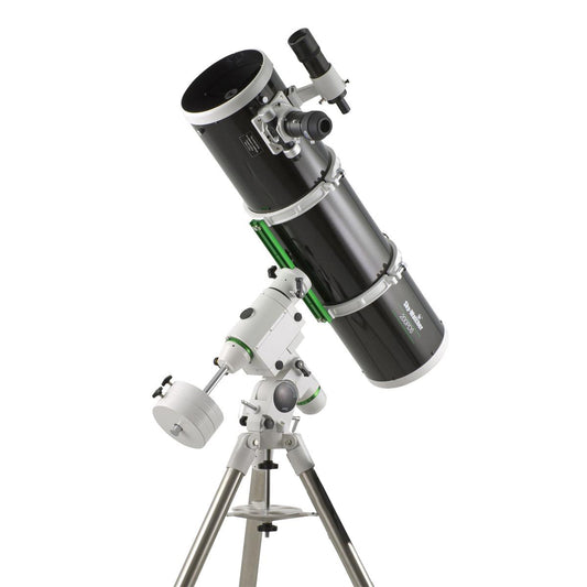 Télescope Sky-Watcher 200mm f/5 Dual Speed sur HEQ5 Pro GoTo BD pour l'astronomie Sky-Watcher