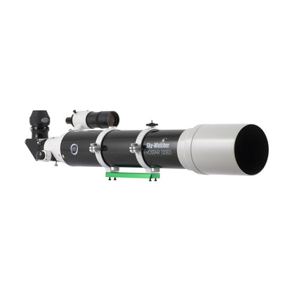 Lunette Sky-Watcher Black Diamond 120ED f/7.5 sur NEQ5 Pro-Go-To Sky-Watcher