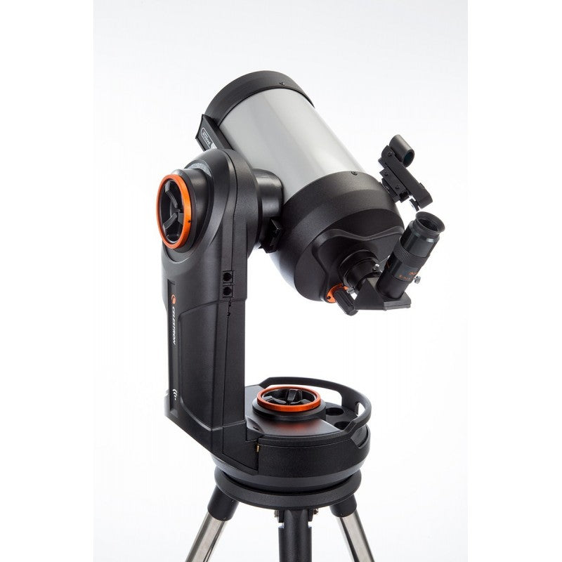 Télescope Schmidt-Cassegrain 150 mm avec WiFi et Batterie Intégrée - Celestron